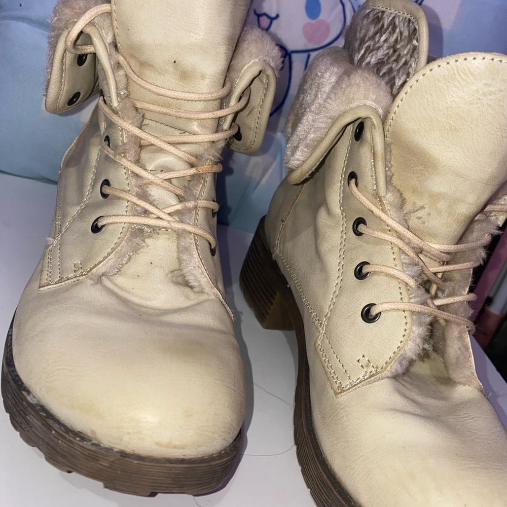 Women's Cream Heeled Boots